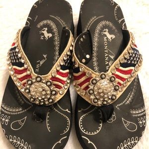 Women’s Montana West USA Flag Flip Flops